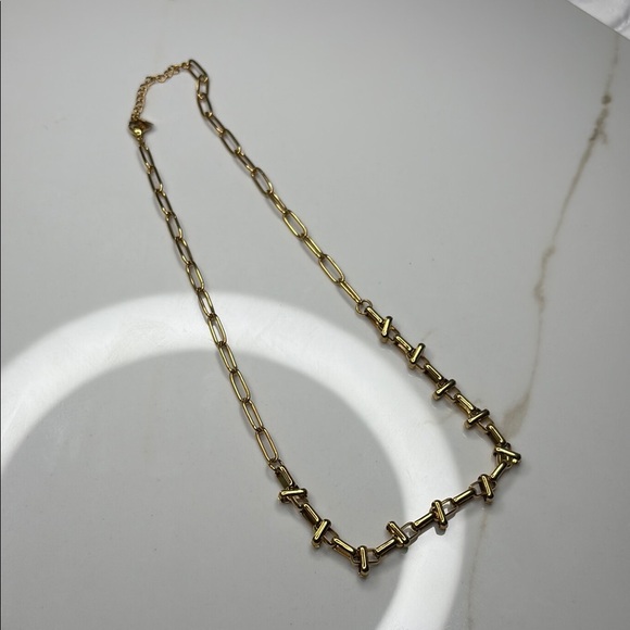 Gold Chain Necklace - Picture 2 of 3